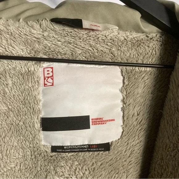 BONFIRE women’s snow jacket size L - Picture 6 of 12